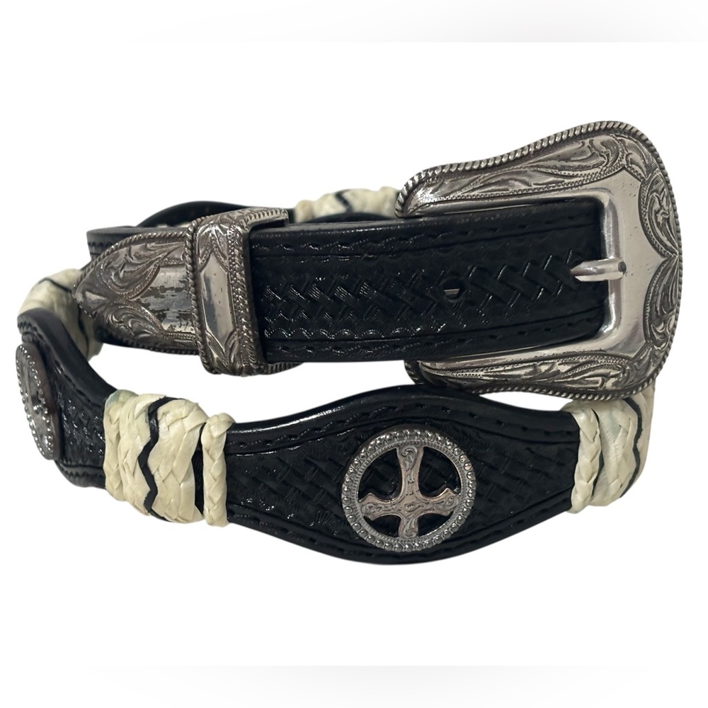 Vintage 1997 Ranger Western Belt Black Tooled Leather Silver Cross Conchos